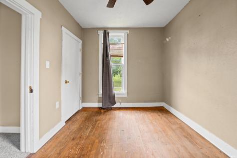 107 W Midway Street Colfax IN 46035