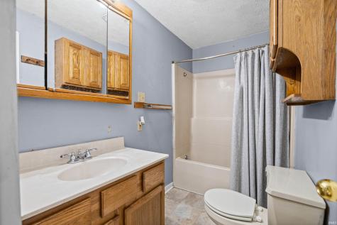 107 W Midway Street Colfax IN 46035