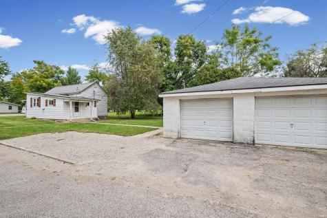 107 W Midway Street Colfax IN 46035