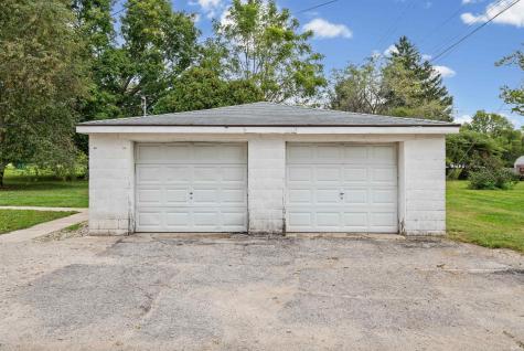 107 W Midway Street Colfax IN 46035