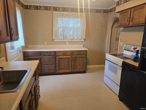 822 W 5th Street Marion IN 46953