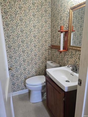 822 W 5th Street Marion IN 46953