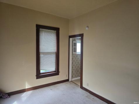 822 W 5th Street Marion IN 46953