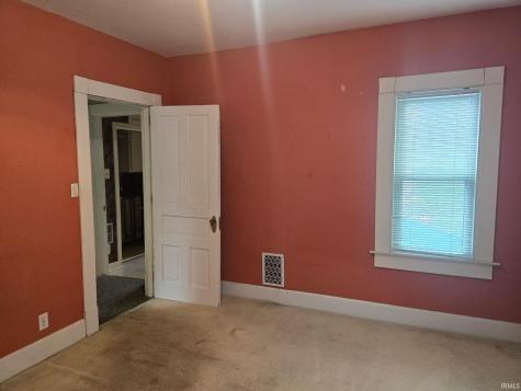 822 W 5th Street Marion IN 46953