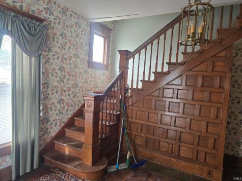 822 W 5th Street Marion IN 46953