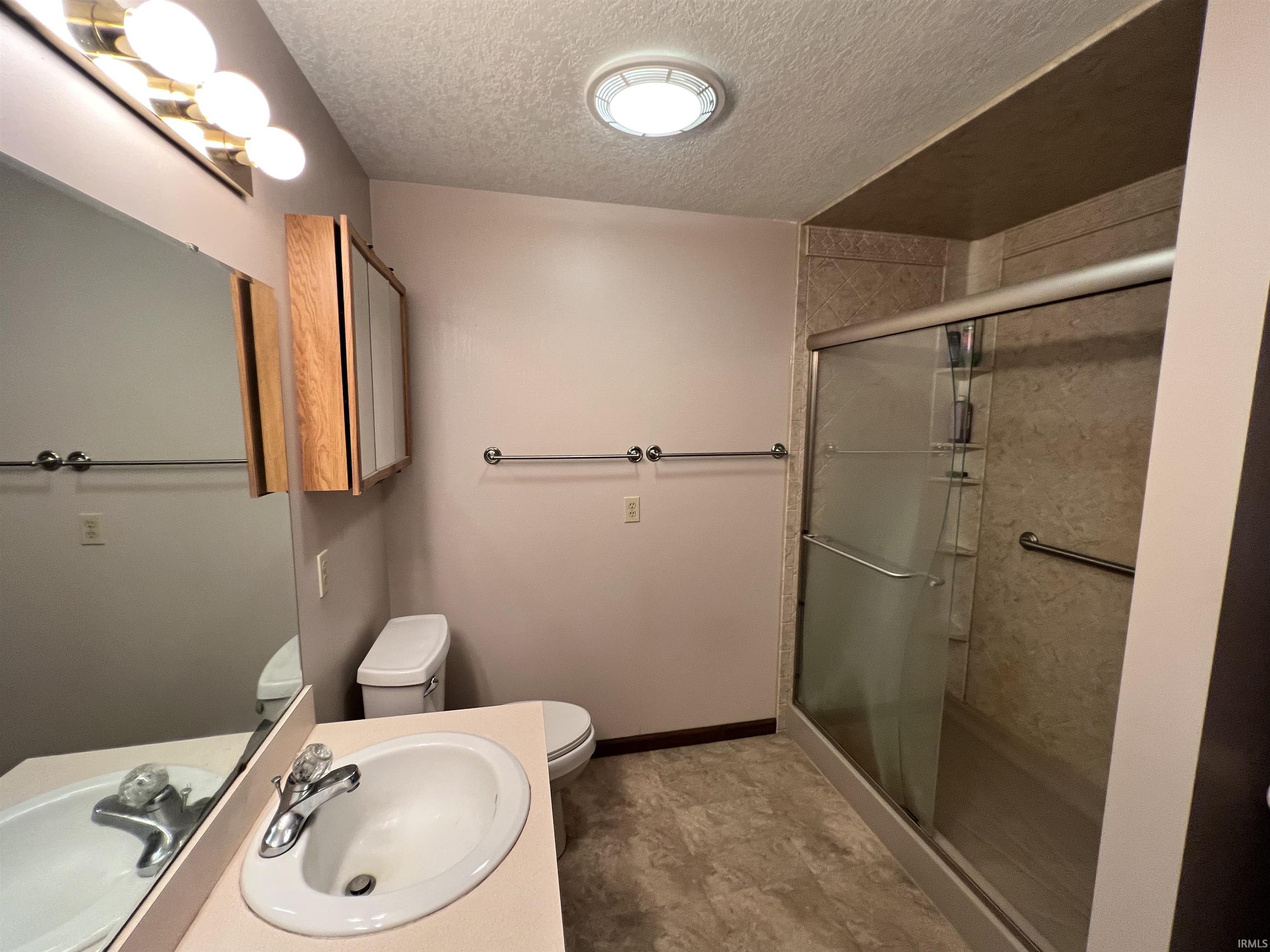 223 E Deerwood Court Warsaw IN 46582