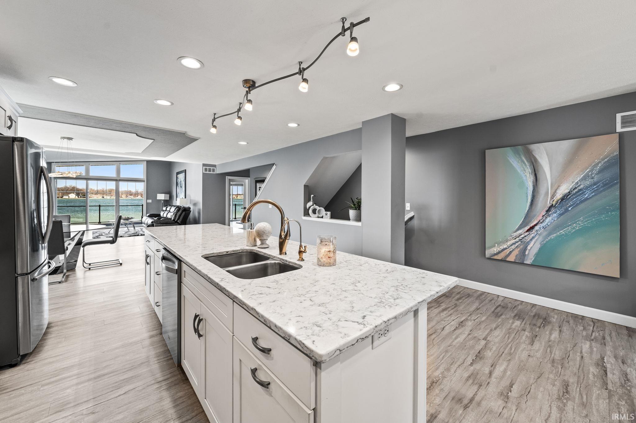 25983 Lake Drive Elkhart IN 46514