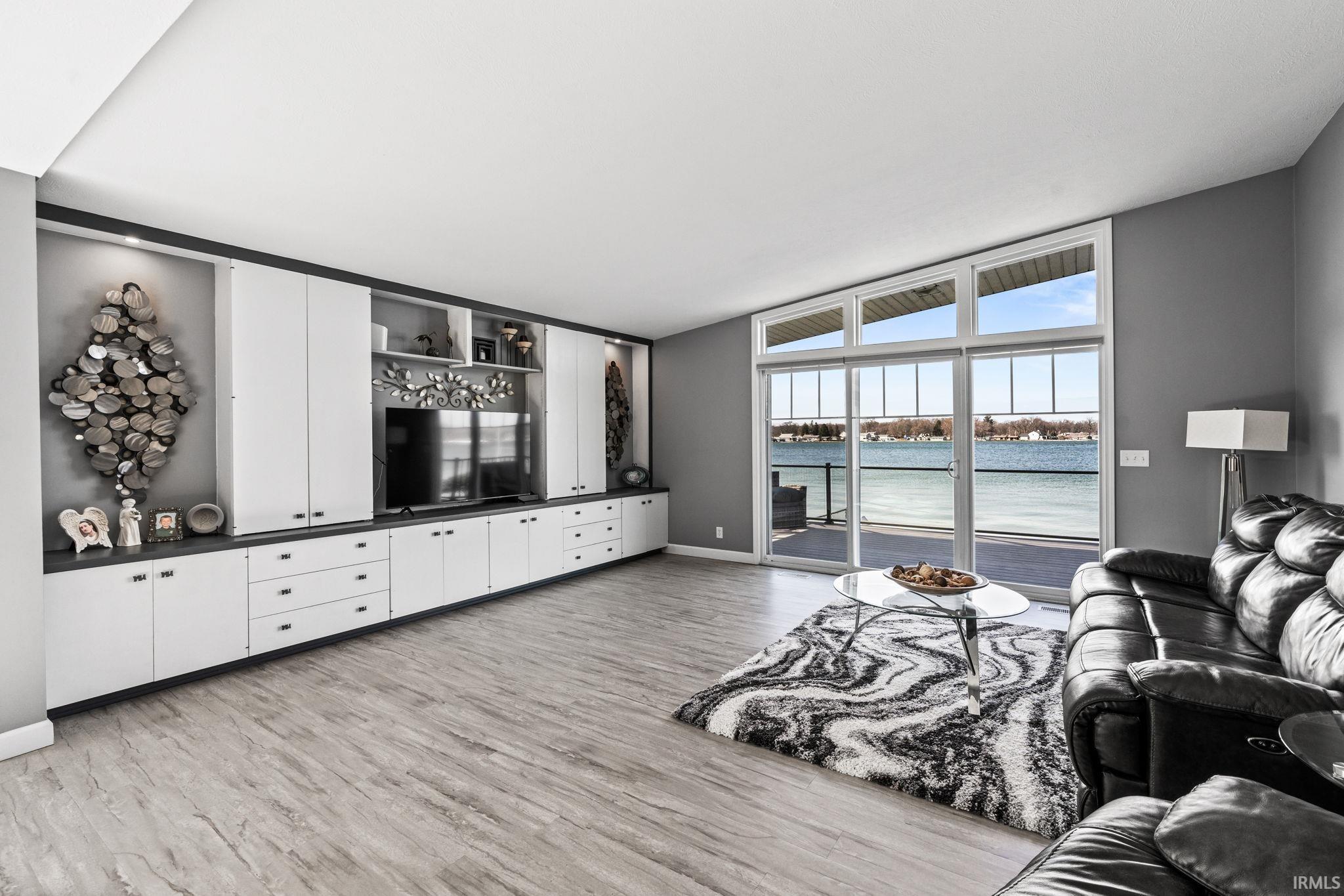 25983 Lake Drive Elkhart IN 46514