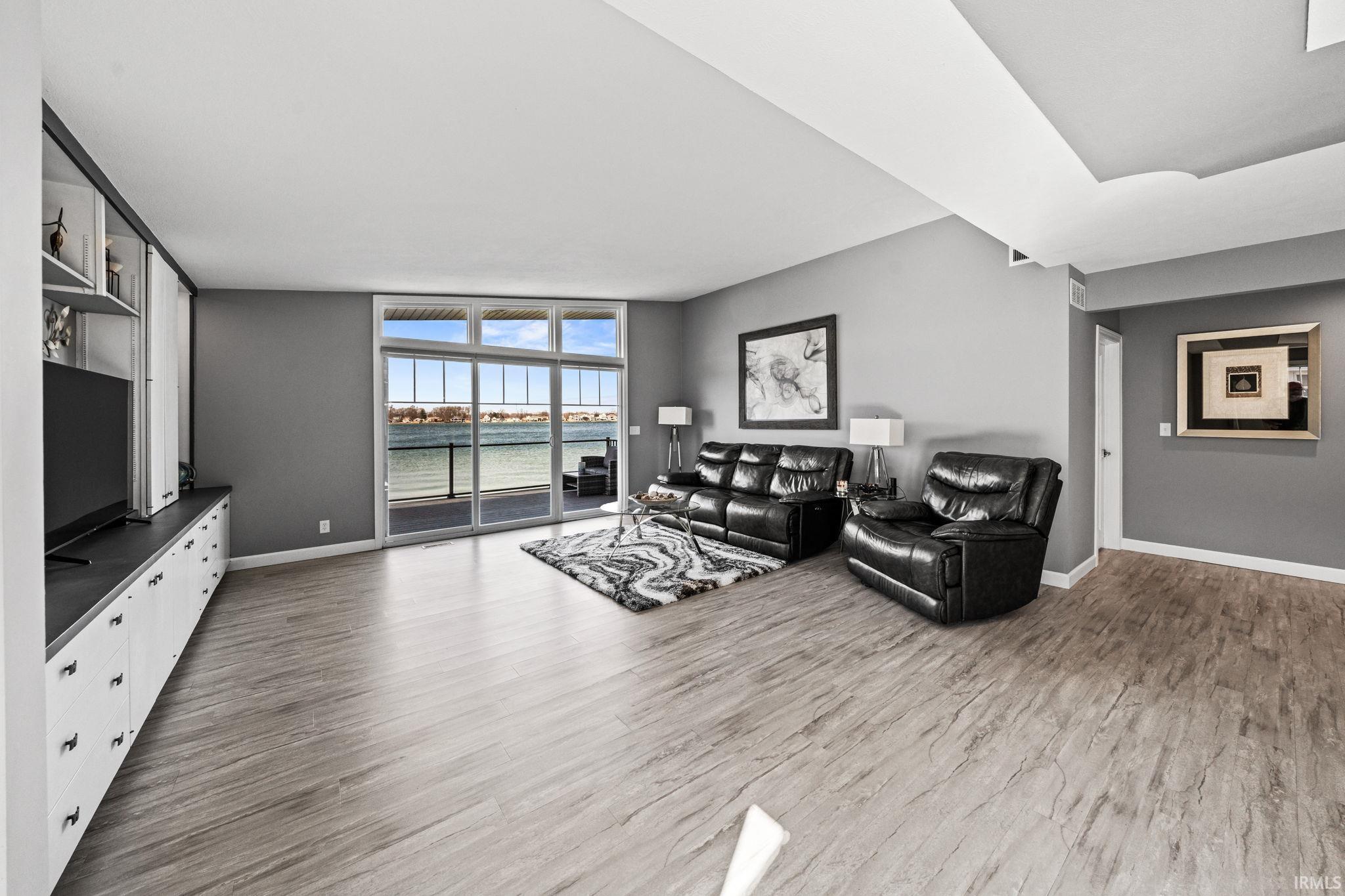 25983 Lake Drive Elkhart IN 46514