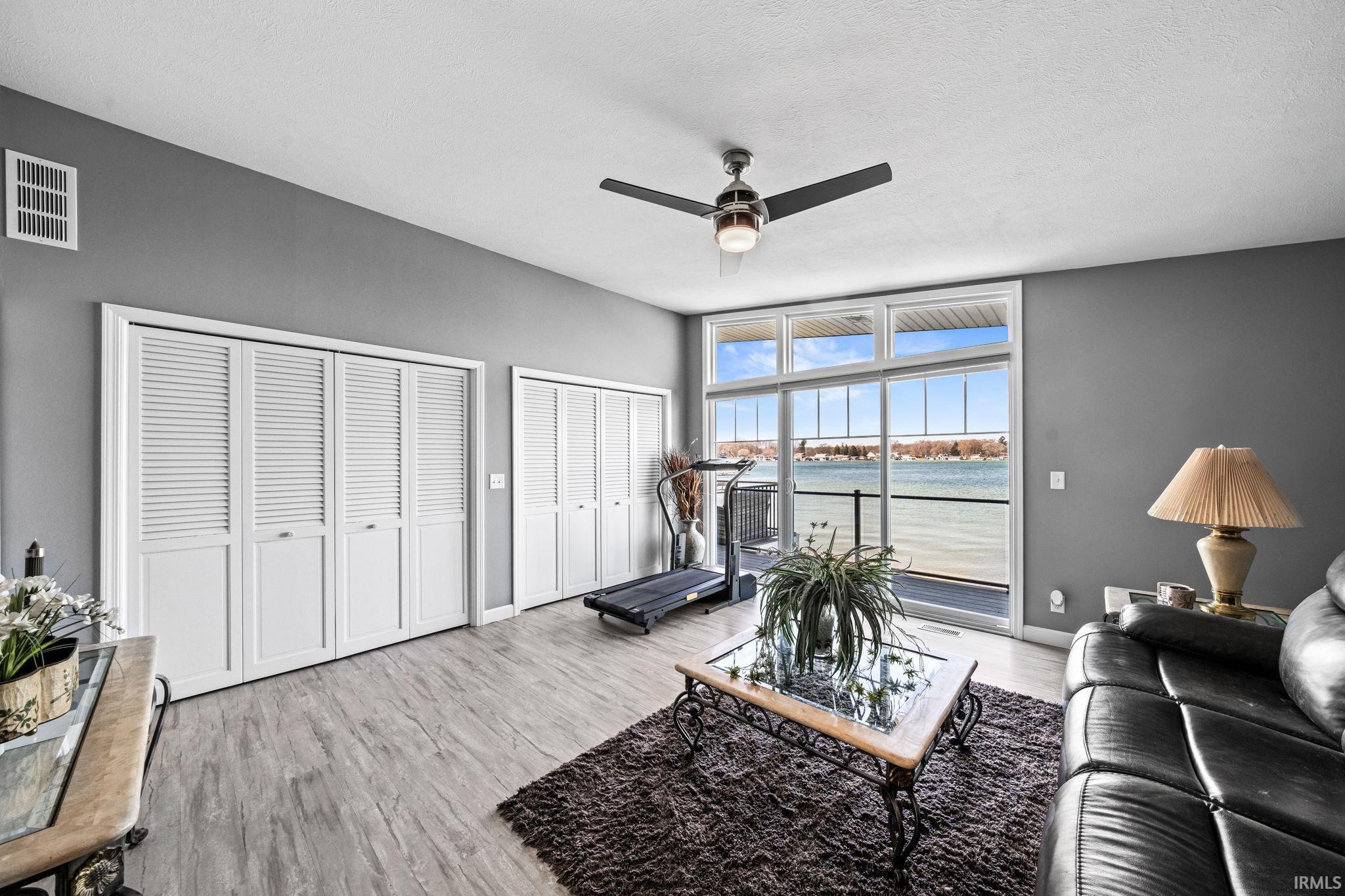 25983 Lake Drive Elkhart IN 46514
