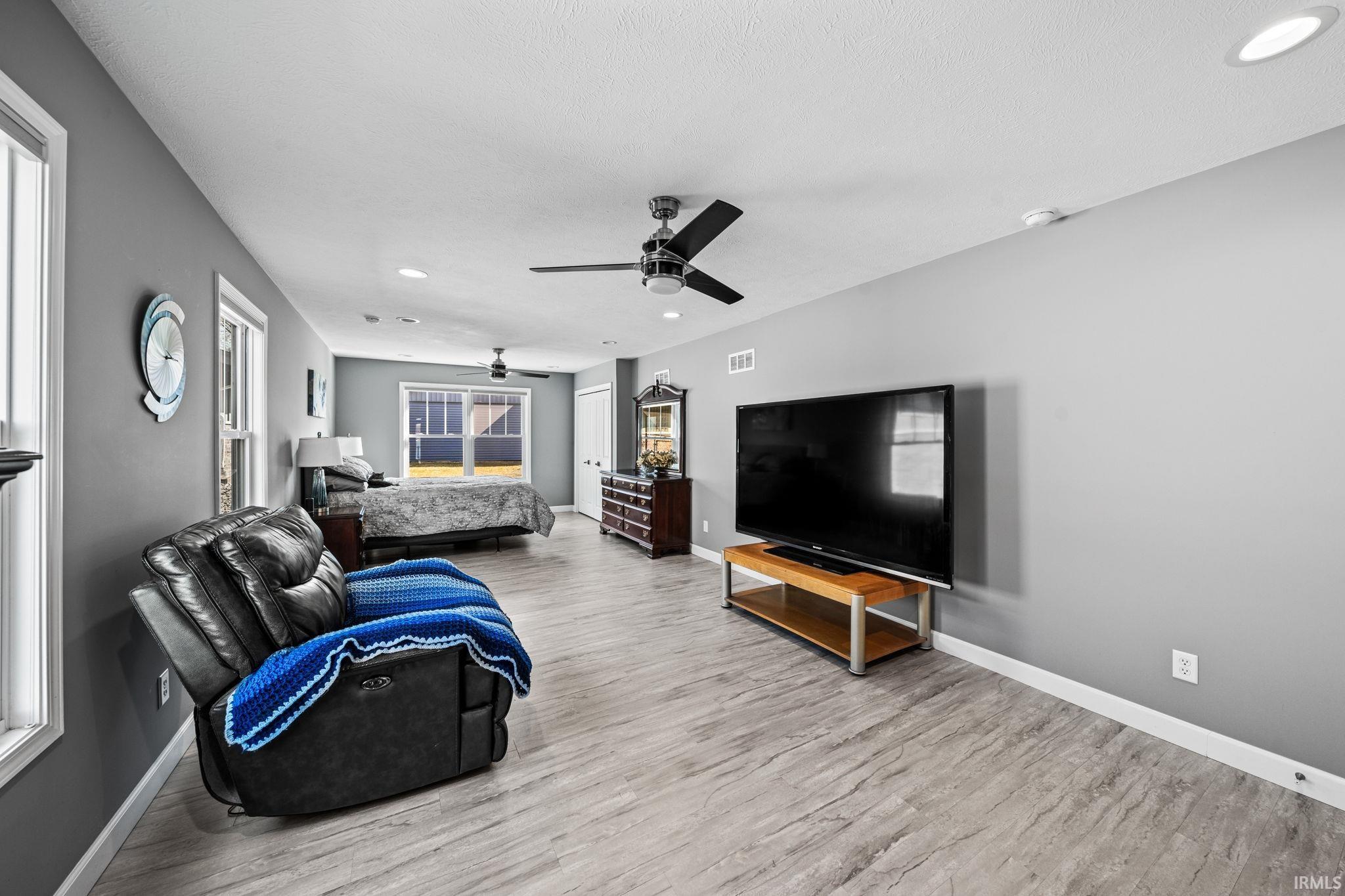 25983 Lake Drive Elkhart IN 46514