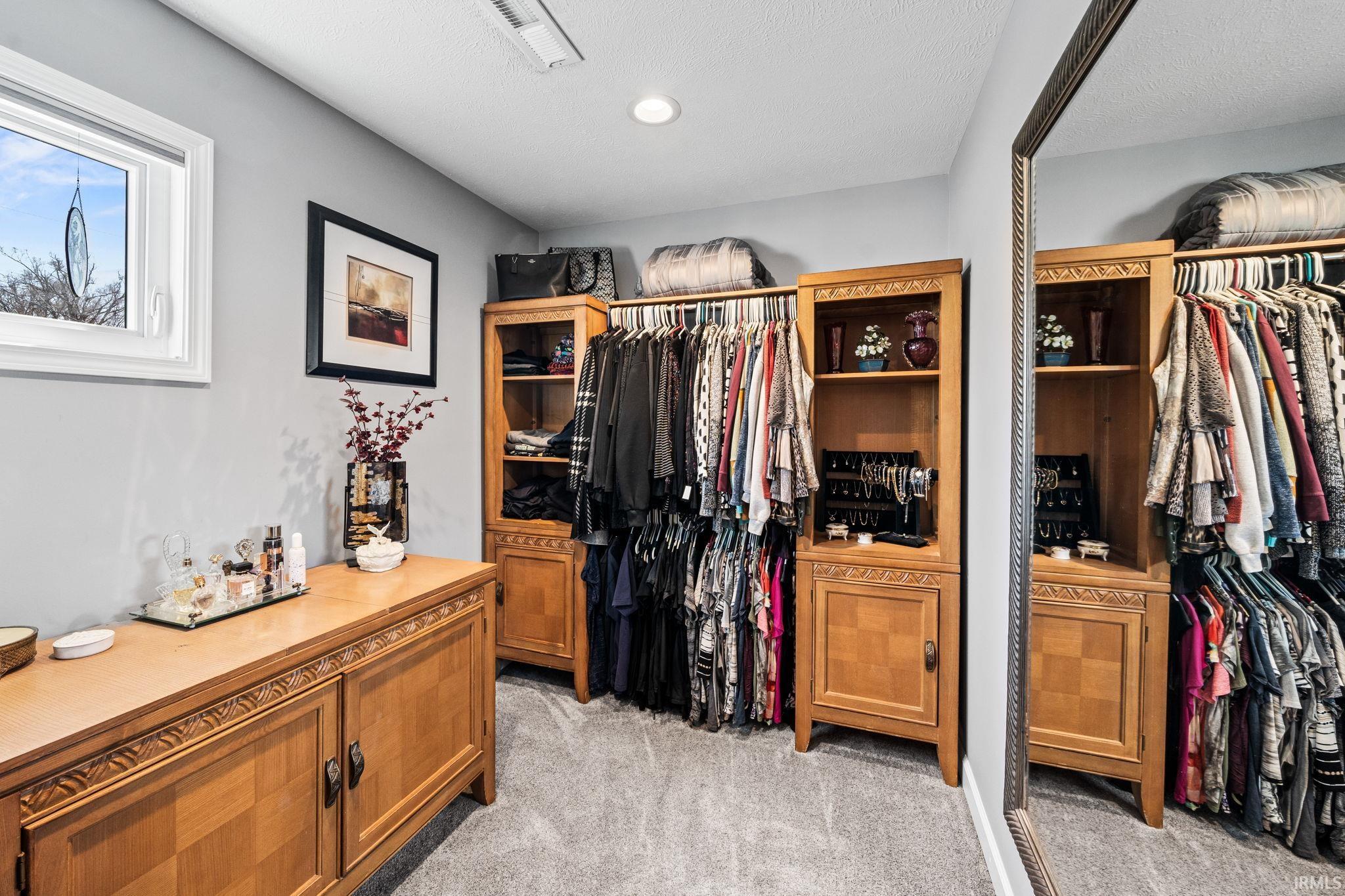 25983 Lake Drive Elkhart IN 46514