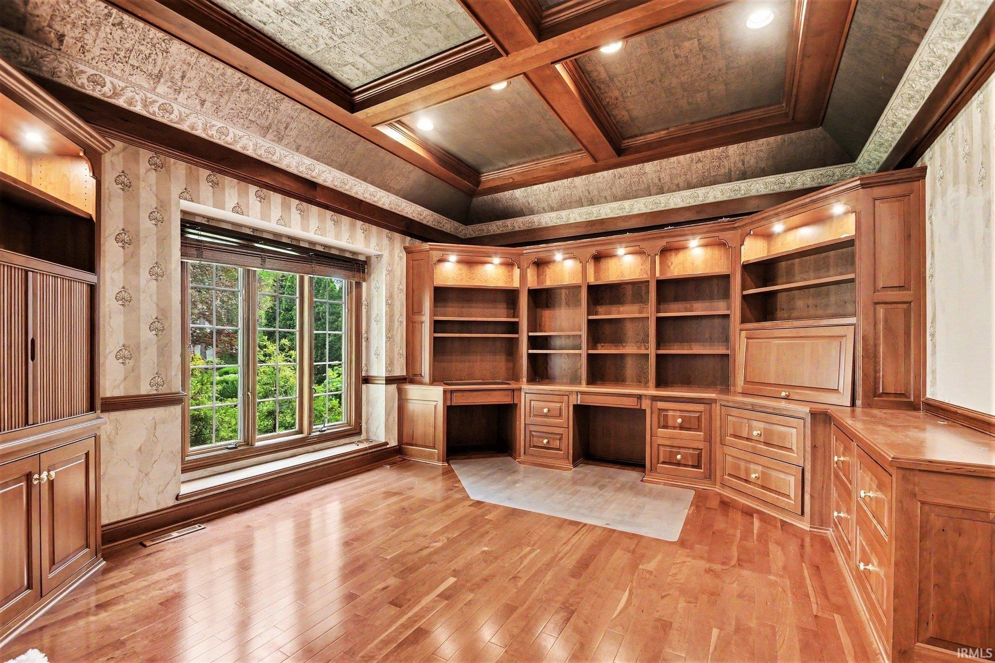54940 Woodhold Court Elkhart IN 46516