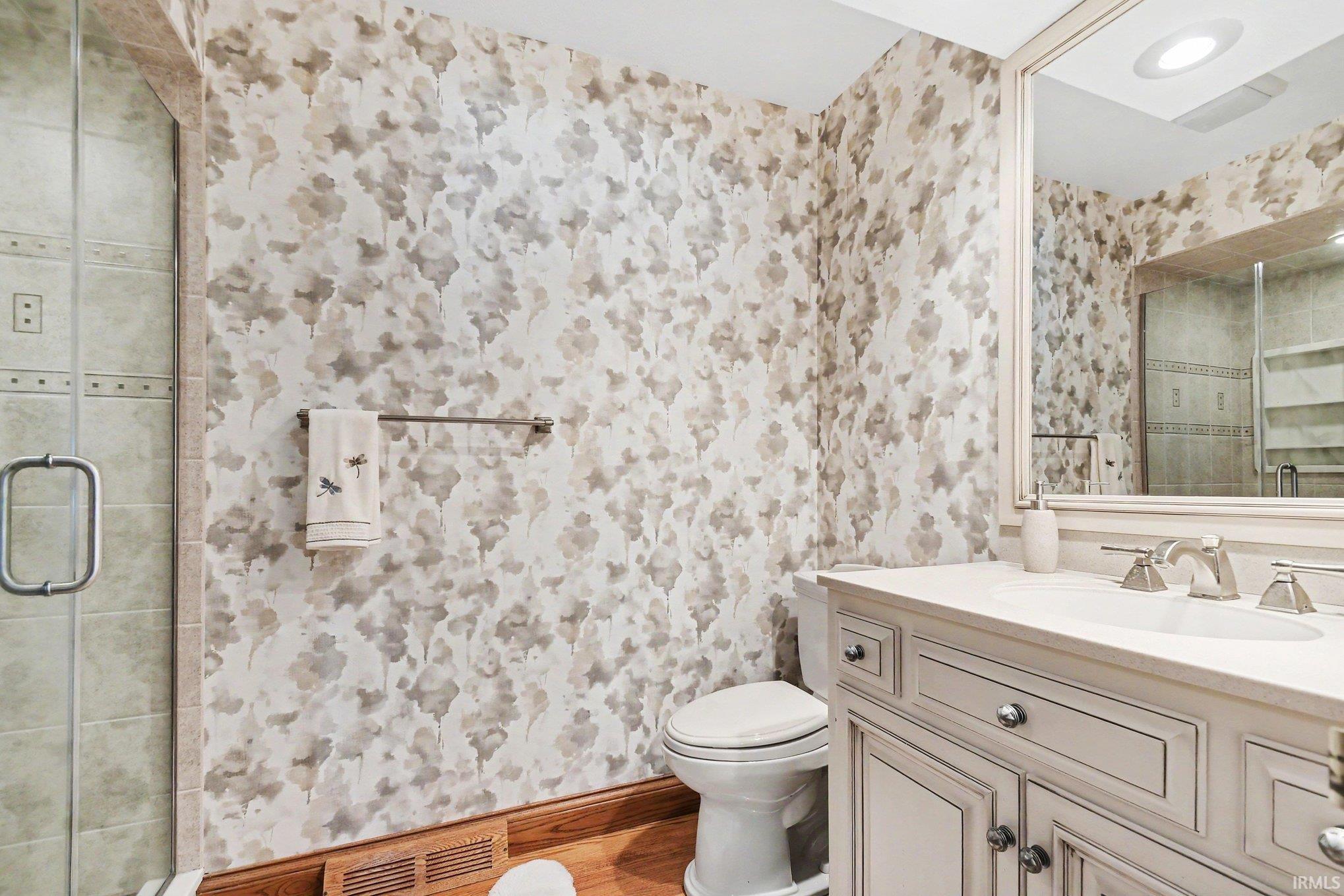 54940 Woodhold Court Elkhart IN 46516