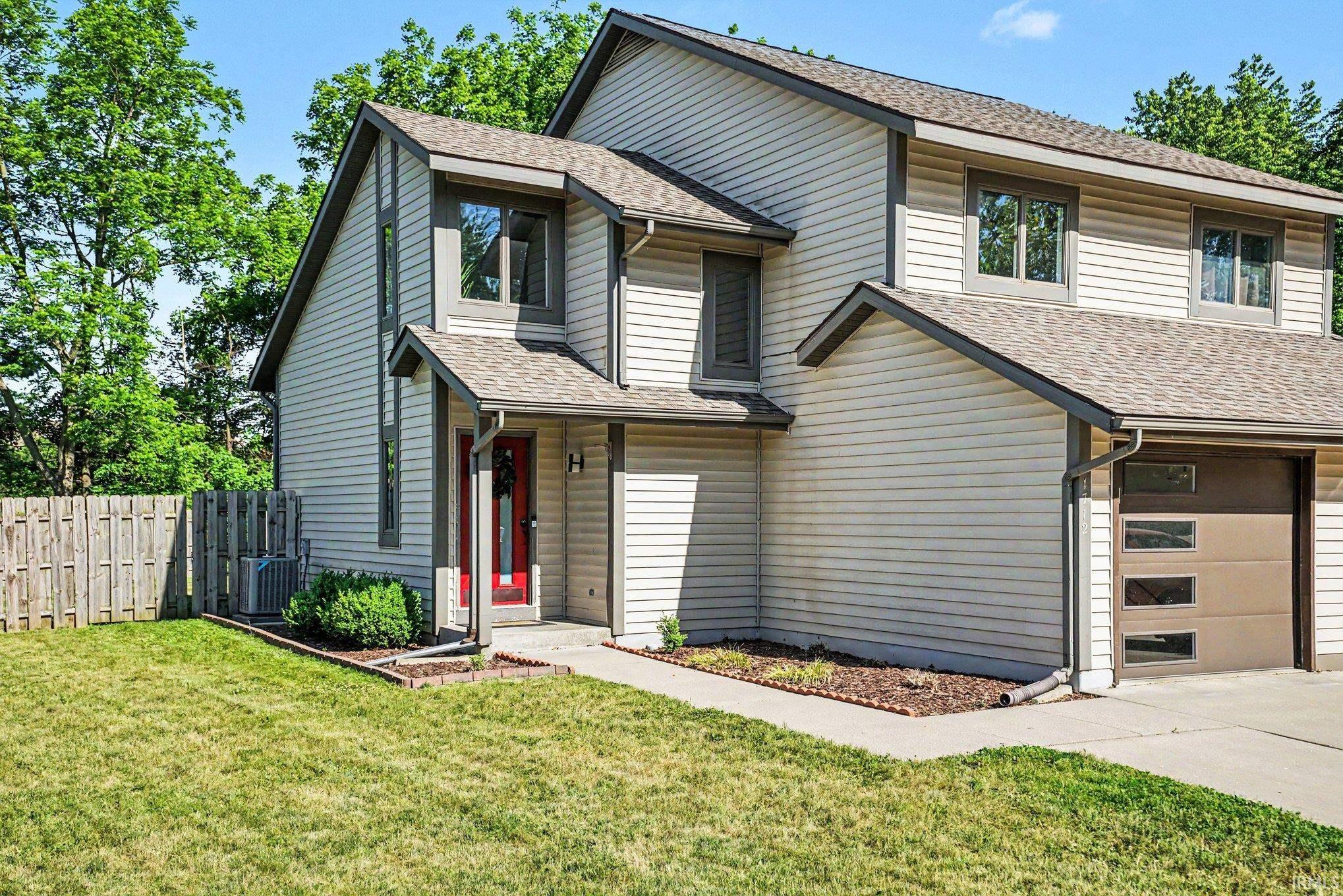1712 College Manor Drive Goshen IN 46526