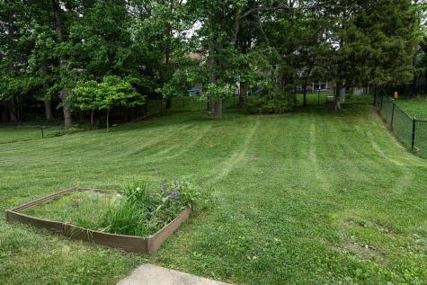 2215 S Laurelwood Drive Bloomington IN 47401