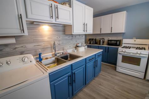 12 E Sunnydale Drive Huntington IN 46750