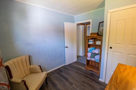 12 E Sunnydale Drive Huntington IN 46750