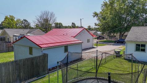 12 E Sunnydale Drive Huntington IN 46750