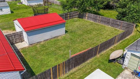 12 E Sunnydale Drive Huntington IN 46750
