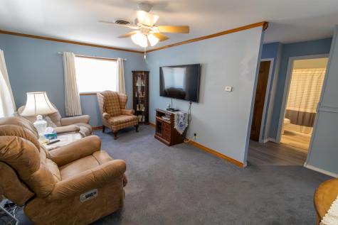 12 E Sunnydale Drive Huntington IN 46750