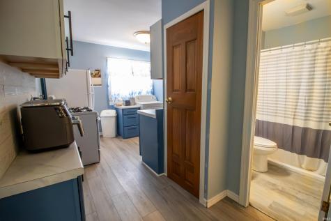 12 E Sunnydale Drive Huntington IN 46750