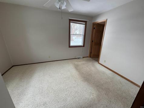 7090 W Crestwood Drive Delphi IN 46923