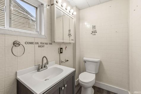 1910 Johnson Street South Bend IN 46628