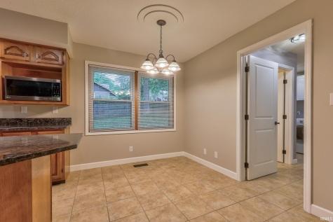 6576 Green Hill Drive Evansville IN 47711