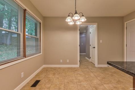 6576 Green Hill Drive Evansville IN 47711