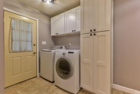 6576 Green Hill Drive Evansville IN 47711
