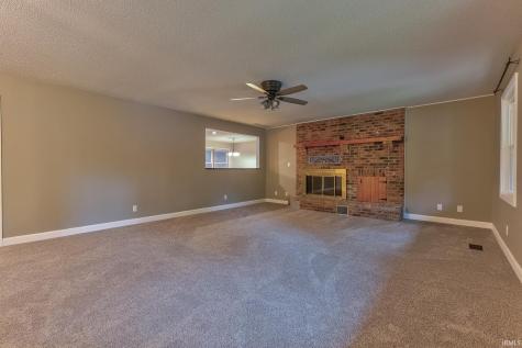 6576 Green Hill Drive Evansville IN 47711