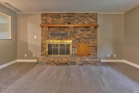 6576 Green Hill Drive Evansville IN 47711