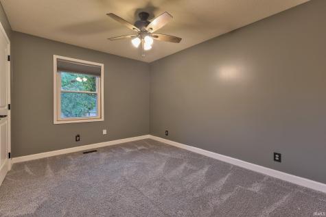 6576 Green Hill Drive Evansville IN 47711