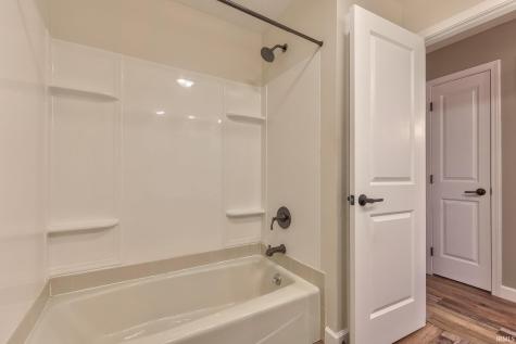 6576 Green Hill Drive Evansville IN 47711