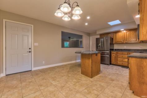6576 Green Hill Drive Evansville IN 47711