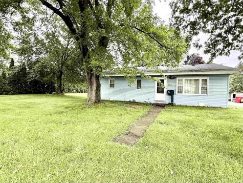 612 S West Street Winamac IN 46996