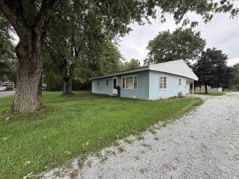 612 S West Street Winamac IN 46996