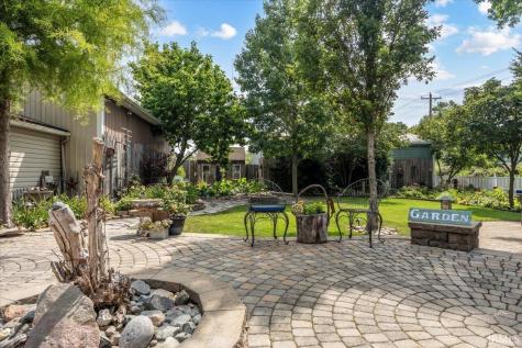 218 S Plum Street Union City IN 47390