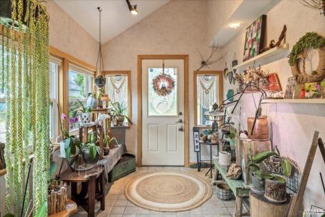 218 S Plum Street Union City IN 47390