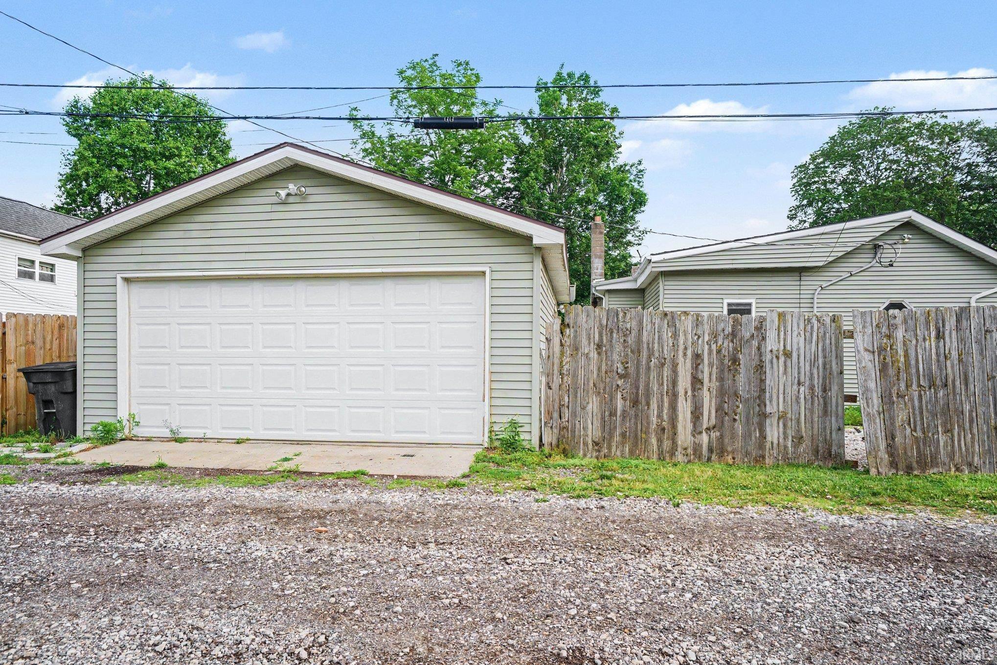 939 E 4th Street Mishawaka IN 46544