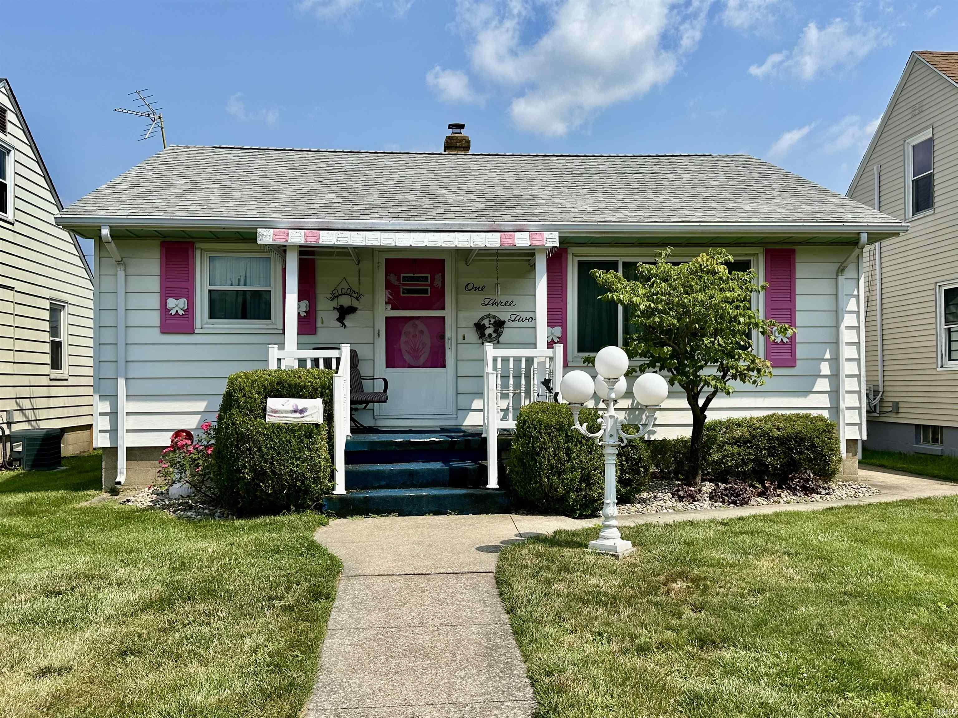 132 E 16th Street Mishawaka IN 46544