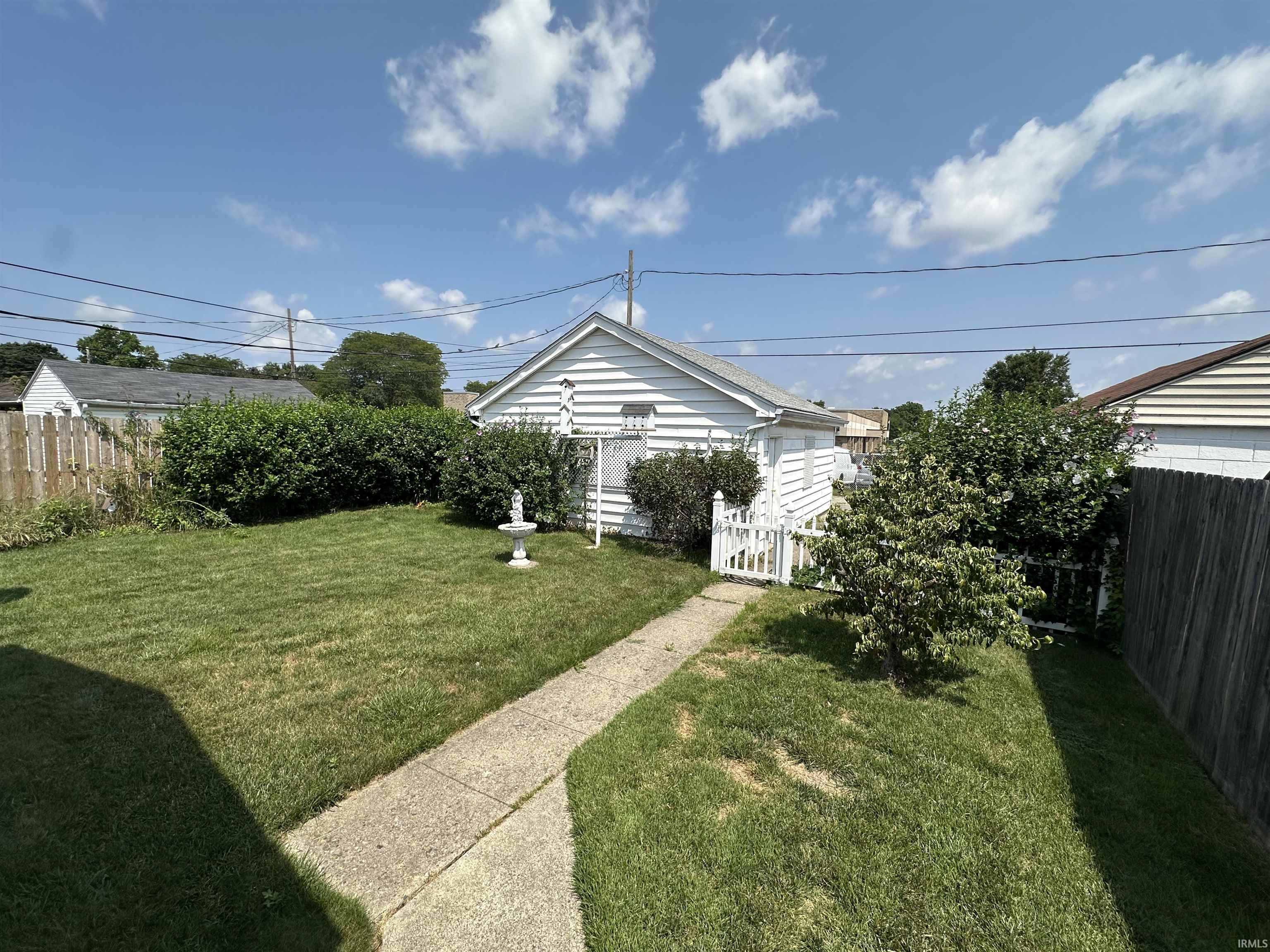 132 E 16th Street Mishawaka IN 46544