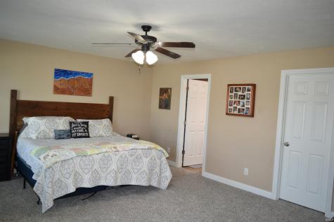 4104 Eagle Watch Drive Evansville IN 47725