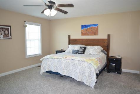 4104 Eagle Watch Drive Evansville IN 47725