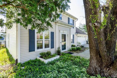 408 E Wylie Farm Road Bloomington IN 47401