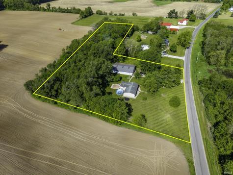 10390 E 375 N Howe IN 46746