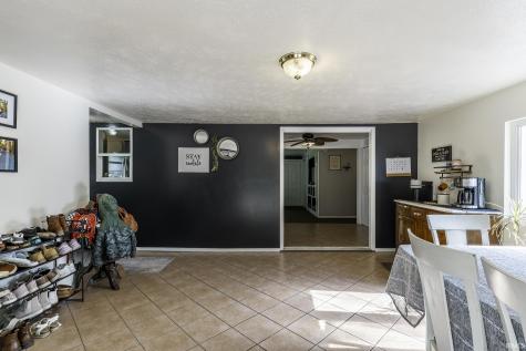 10390 E 375 N Howe IN 46746