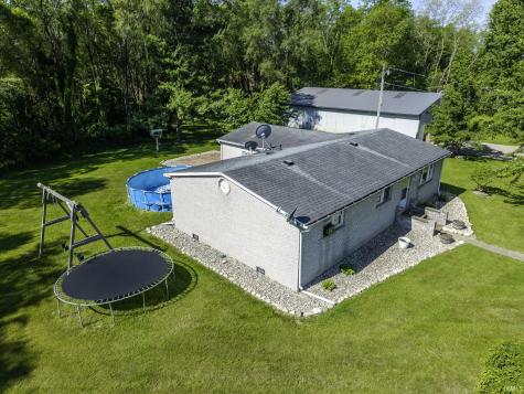10390 E 375 N Howe IN 46746