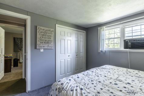10390 E 375 N Howe IN 46746